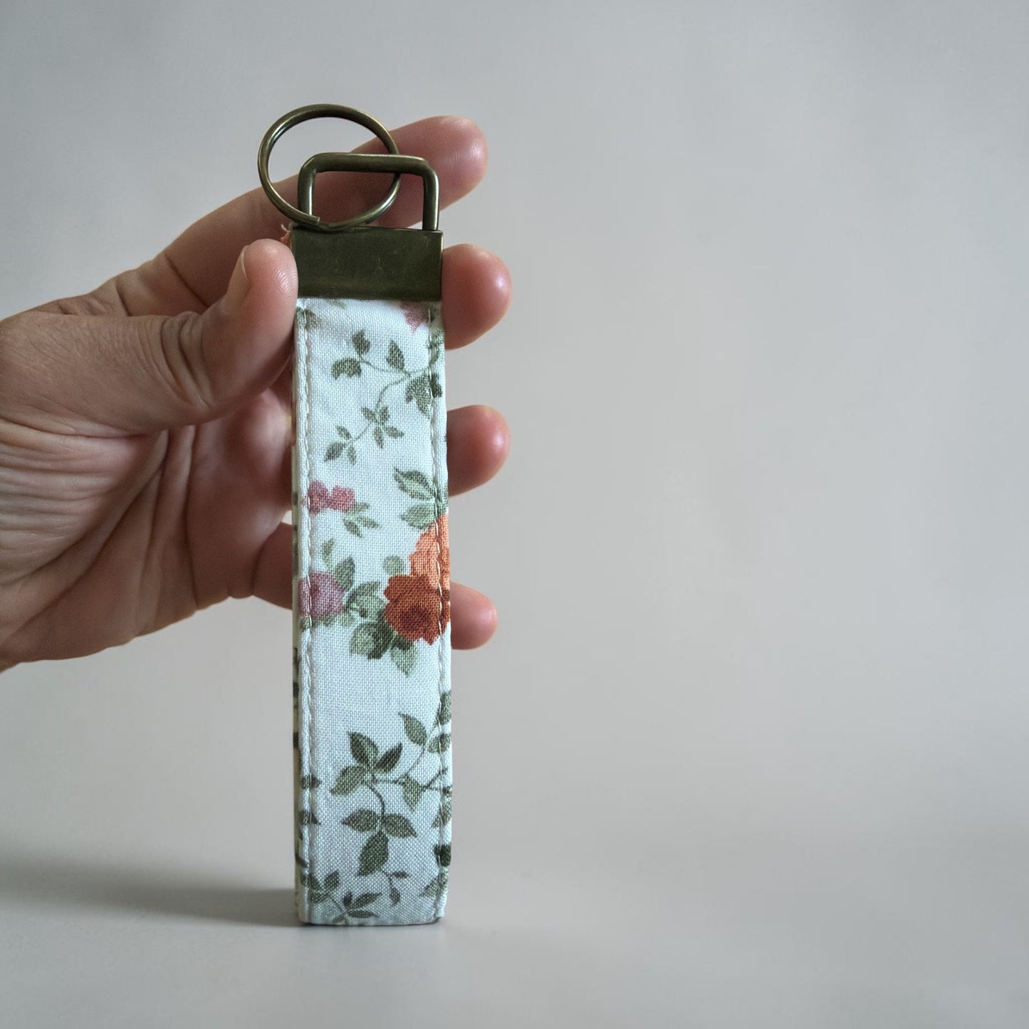 English Garden Wristlet Keychain