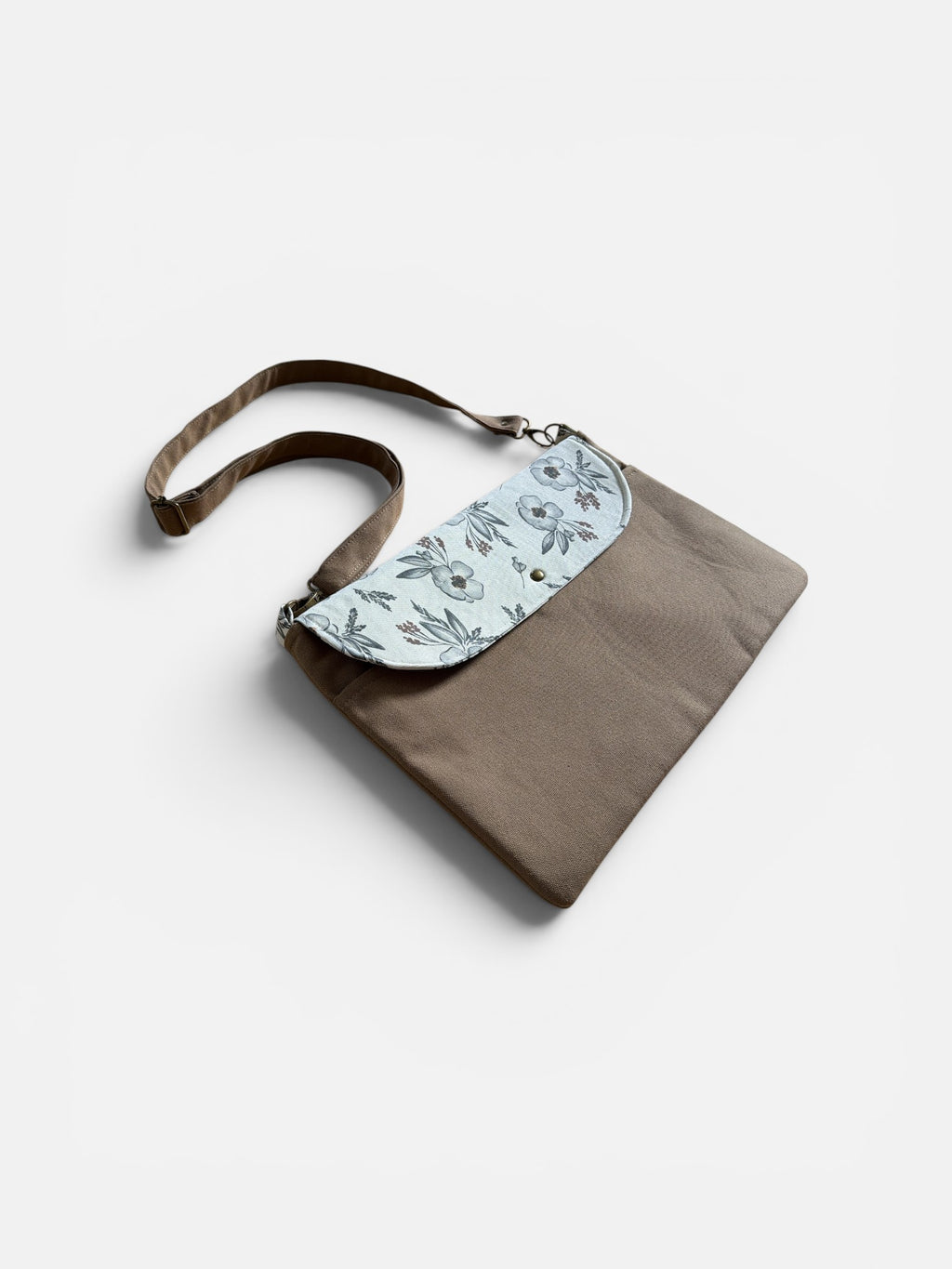Meadow Canvas Laptop Bag