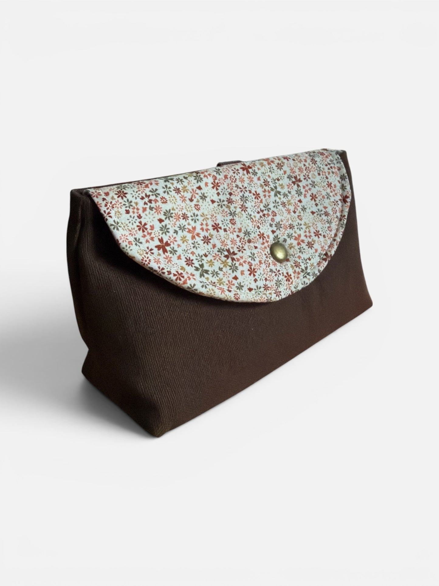 Florence Ditsy Floral Cocoa Clip-on Pouch