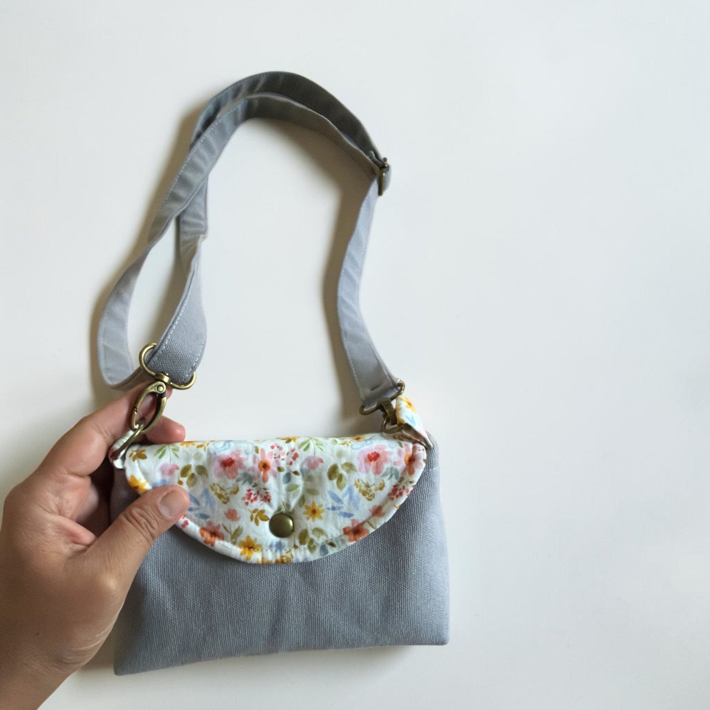 Florance Gray Canvas Floral Crossbody Bag