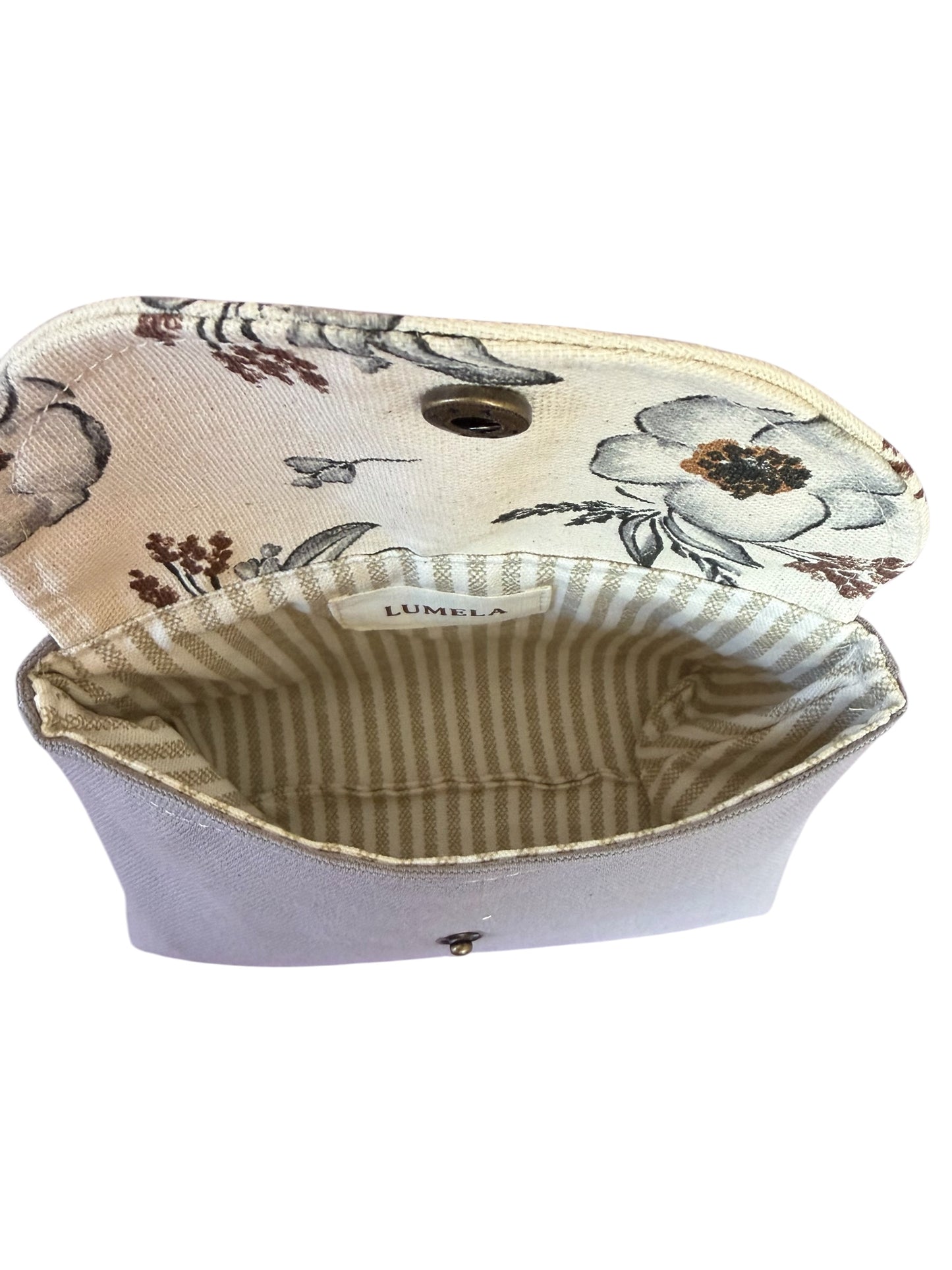Inside of gray meadow canvas clip-on pouch showing interior