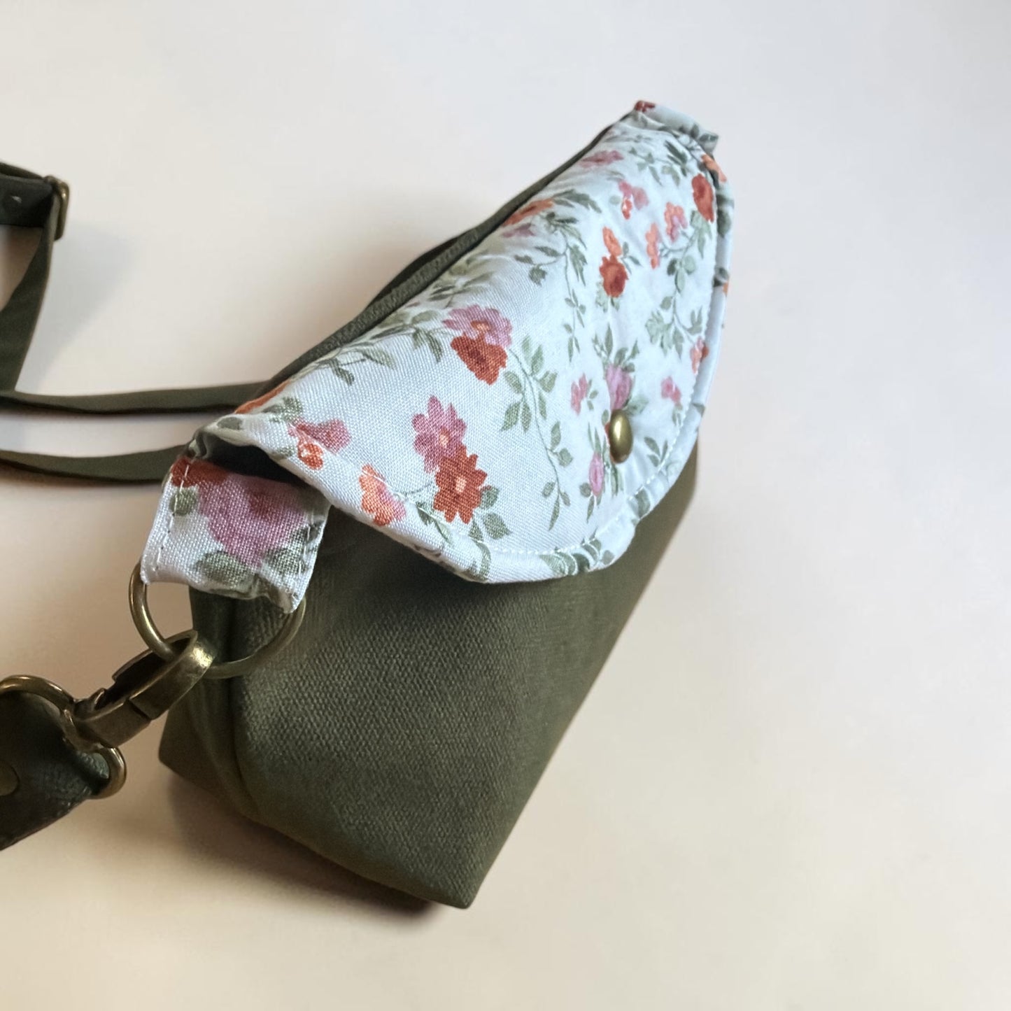 Florance Green Canvas Floral Crossbody Bag