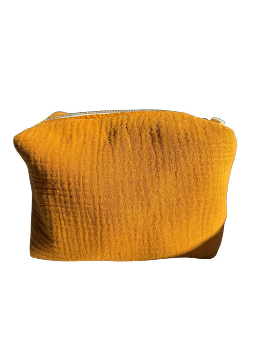 Cafe Spice Boxy Pouch