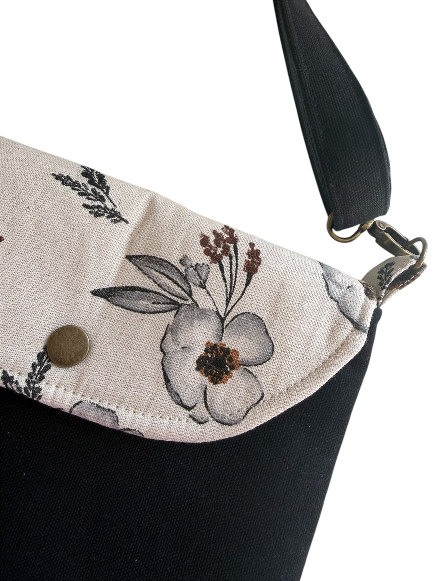 Meadow Crossbody Bag