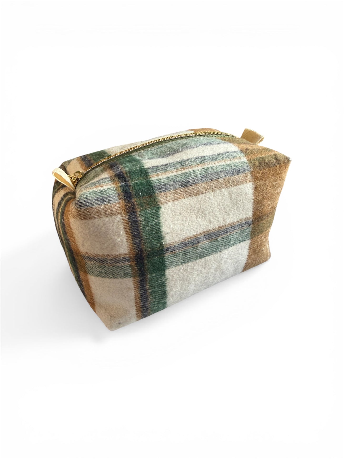 Cozy Cabin Boxy Pouch