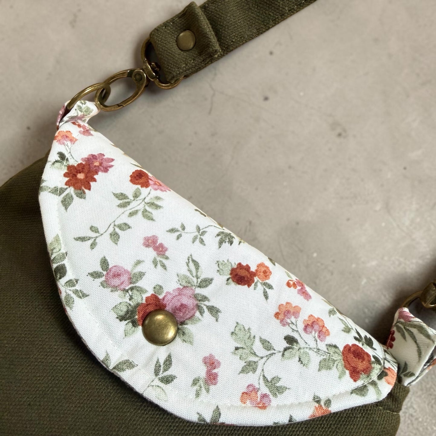 Florance Green Canvas Floral Crossbody Bag