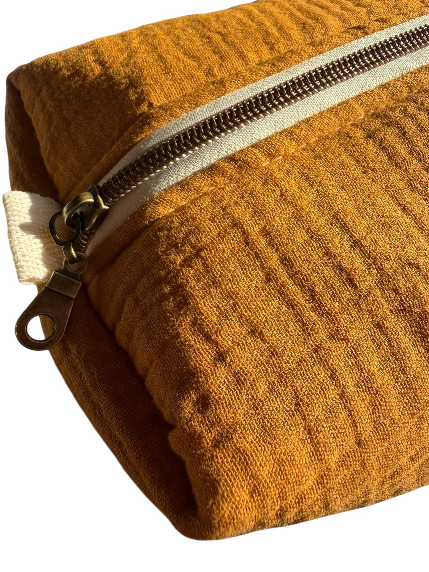 Cafe Spice Boxy Pouch