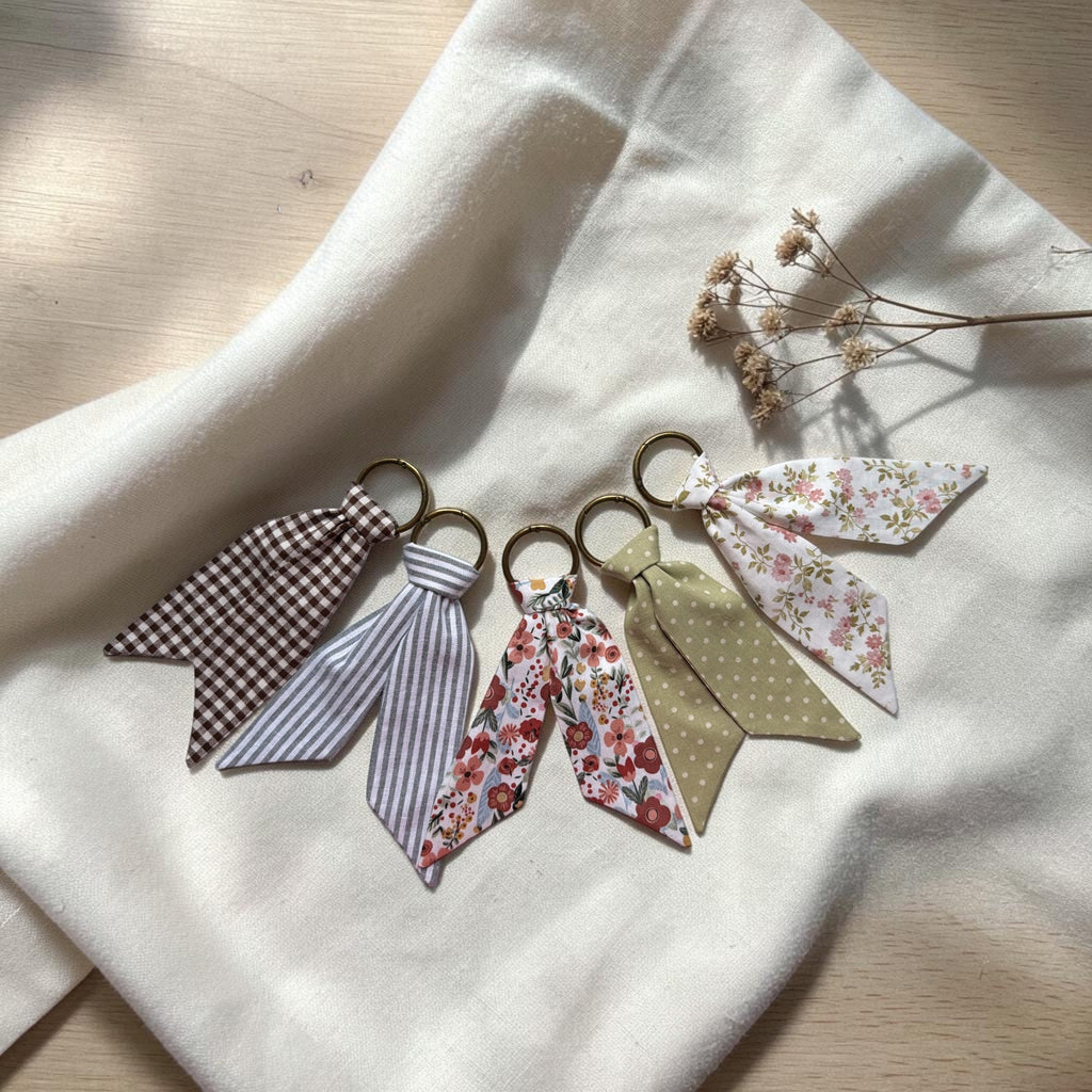 Cottage Bow Bag Charm