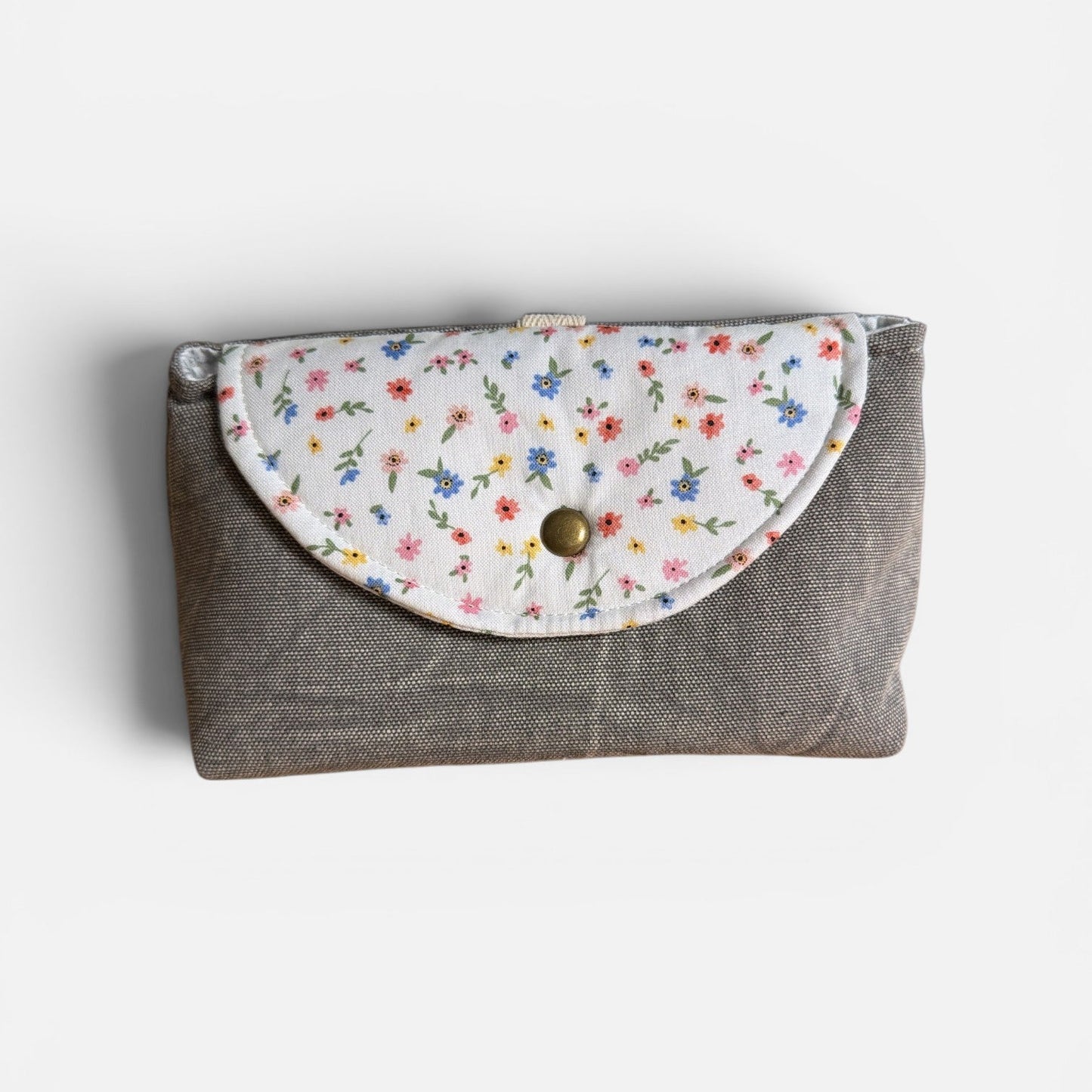 Gray Floral Washed Canvas Clip-on Pouch